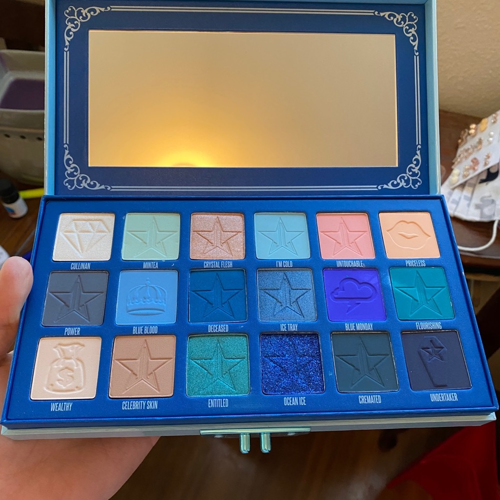 Jeffree Star Blue Blood Eyeshadow Palette